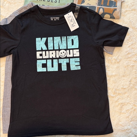 The Children's Place Kids Tees - Green, Tan, Gray, Black. Pack of 4 Tees - Picture 3 of 5